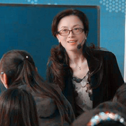 291624956493181673_0004_唐琴老師的教學(xué)瞬間 (2)_副本.jpg